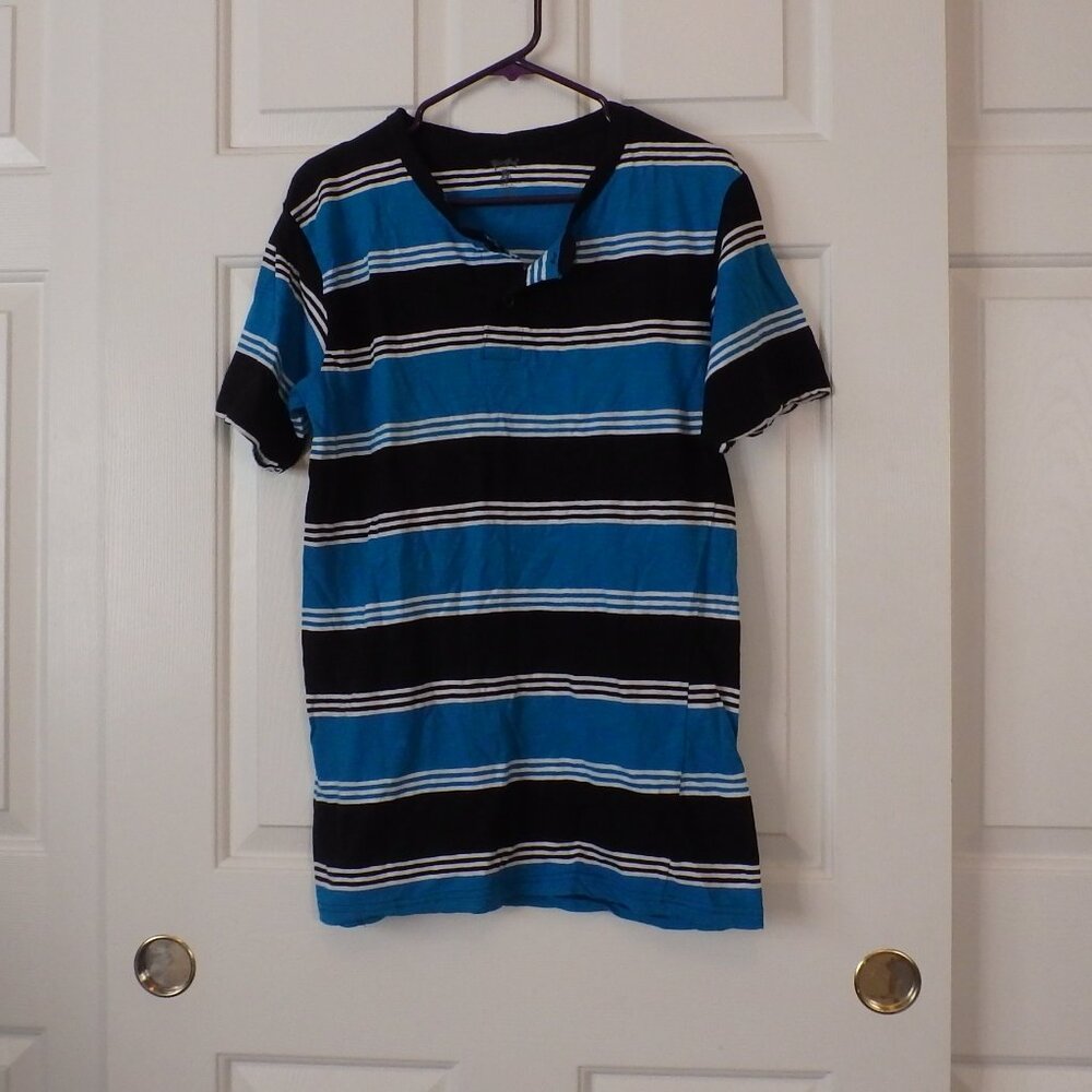 Blue Gear Striped Men Shirt Size L
